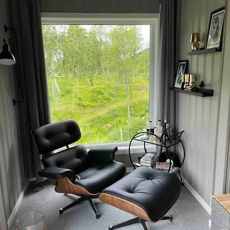 Sjarmerende Og Koselig Med Badstue *