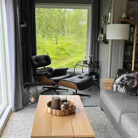 Sjarmerende Og Koselig Med Badstue Dom wakacyjny Tromsø