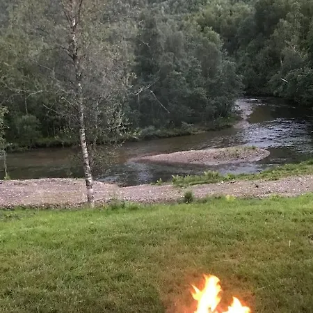 Sjarmerende Og Koselig Med Badstue Feriehus *